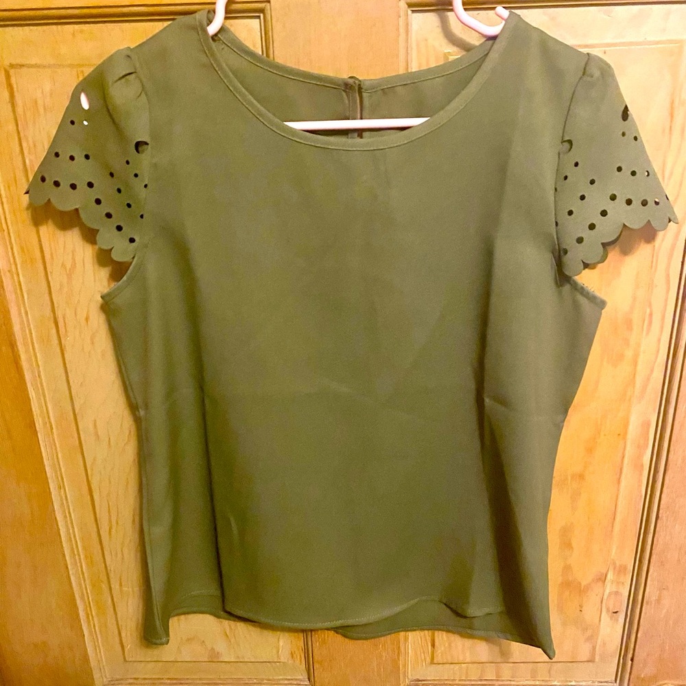 Cut Out Scallop Sleeve Dress Top